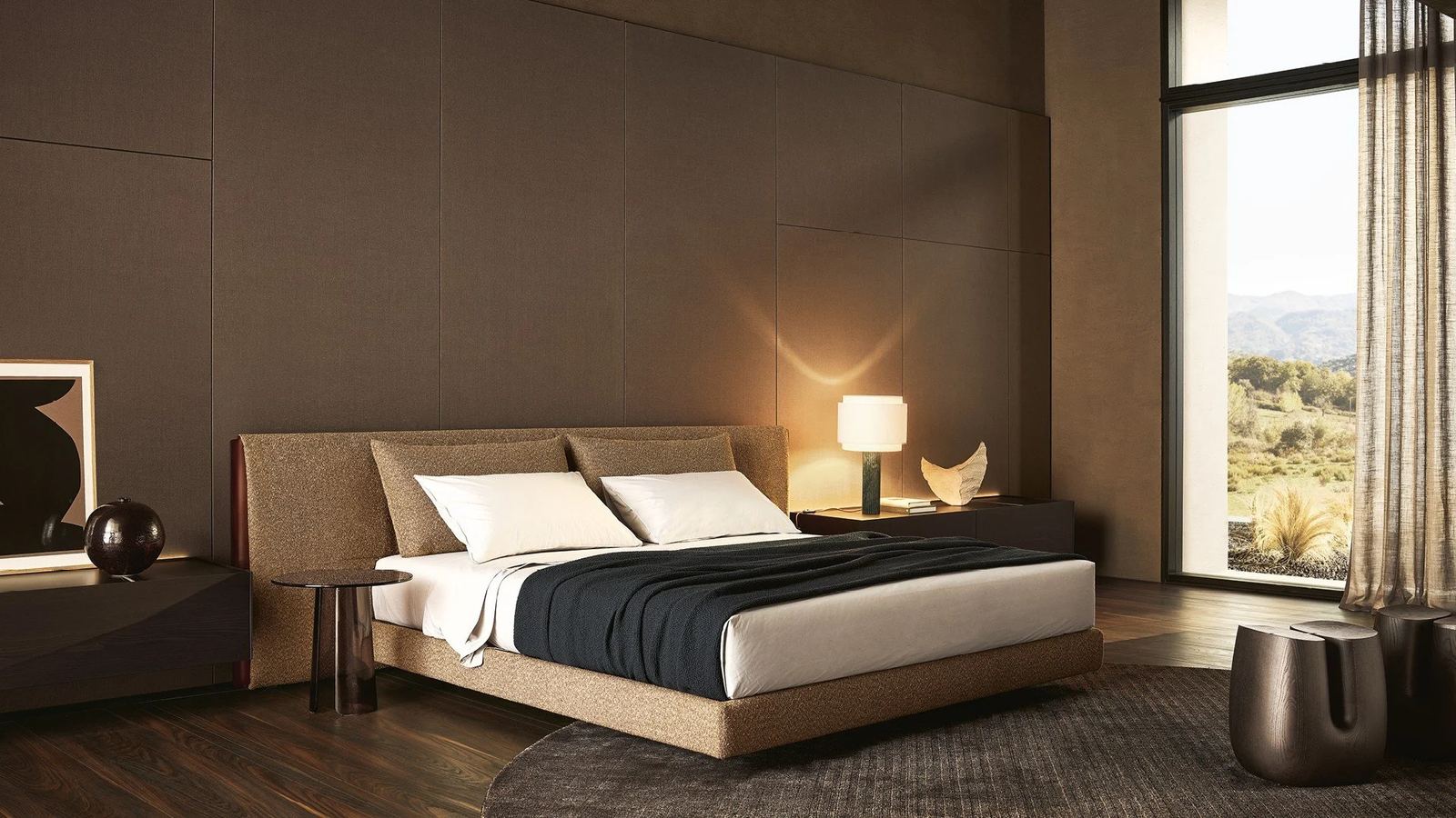 Bedrooms gallery photo 6